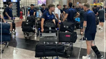 قبل الصدام الكبير.. شاهد لحظة وصول أوكلاند سيتي إلى القاهرة لمواجهة بيراميدز صور حصرية تكشف الأجواء 1